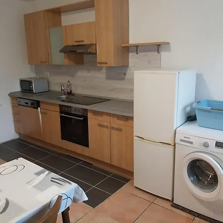 Monteurwohnung Niederhausen Pracht