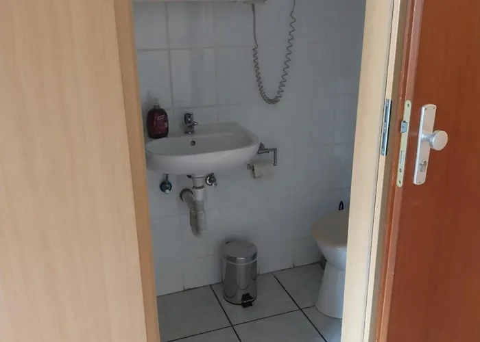 Monteurwohnung Niederhausen דירה *